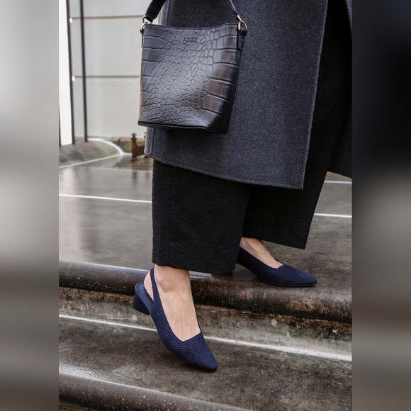 VIVAIA Leah Pointed Toe Slingback Heels - Picture 2 of 12